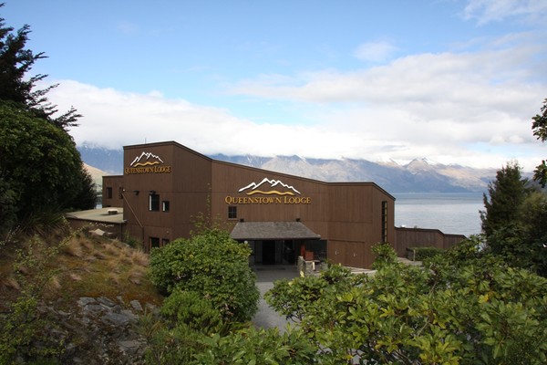 Queenstown Lodge